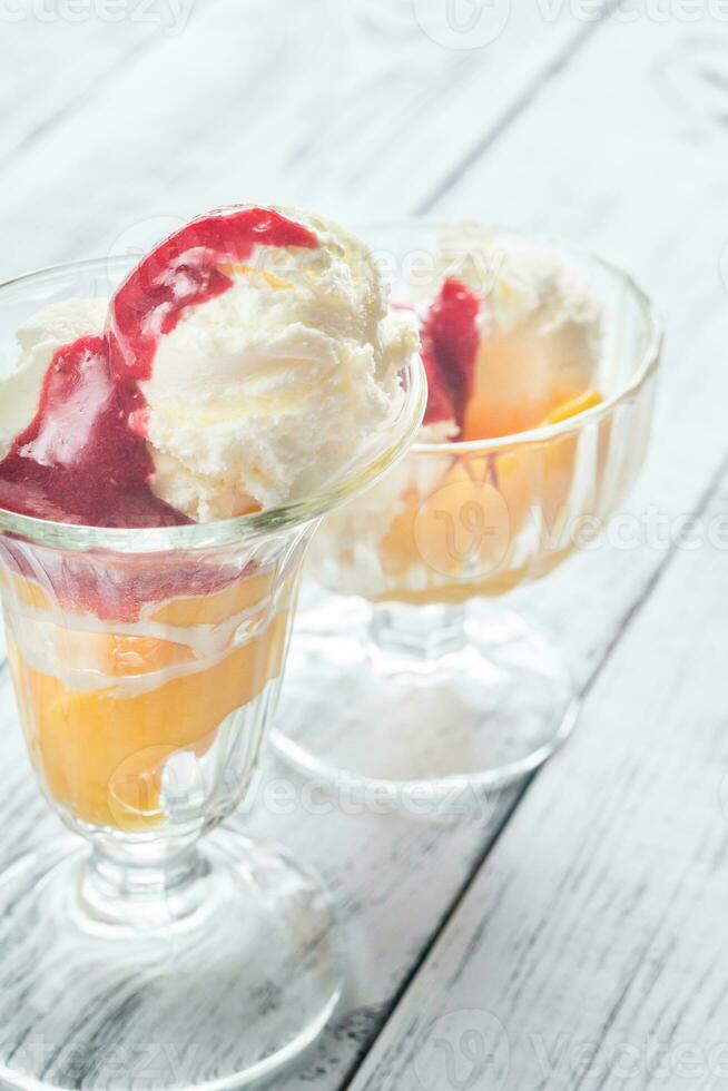 Peach Melba ice cream photo