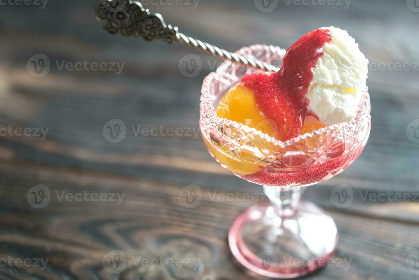 Peach Melba ice cream photo