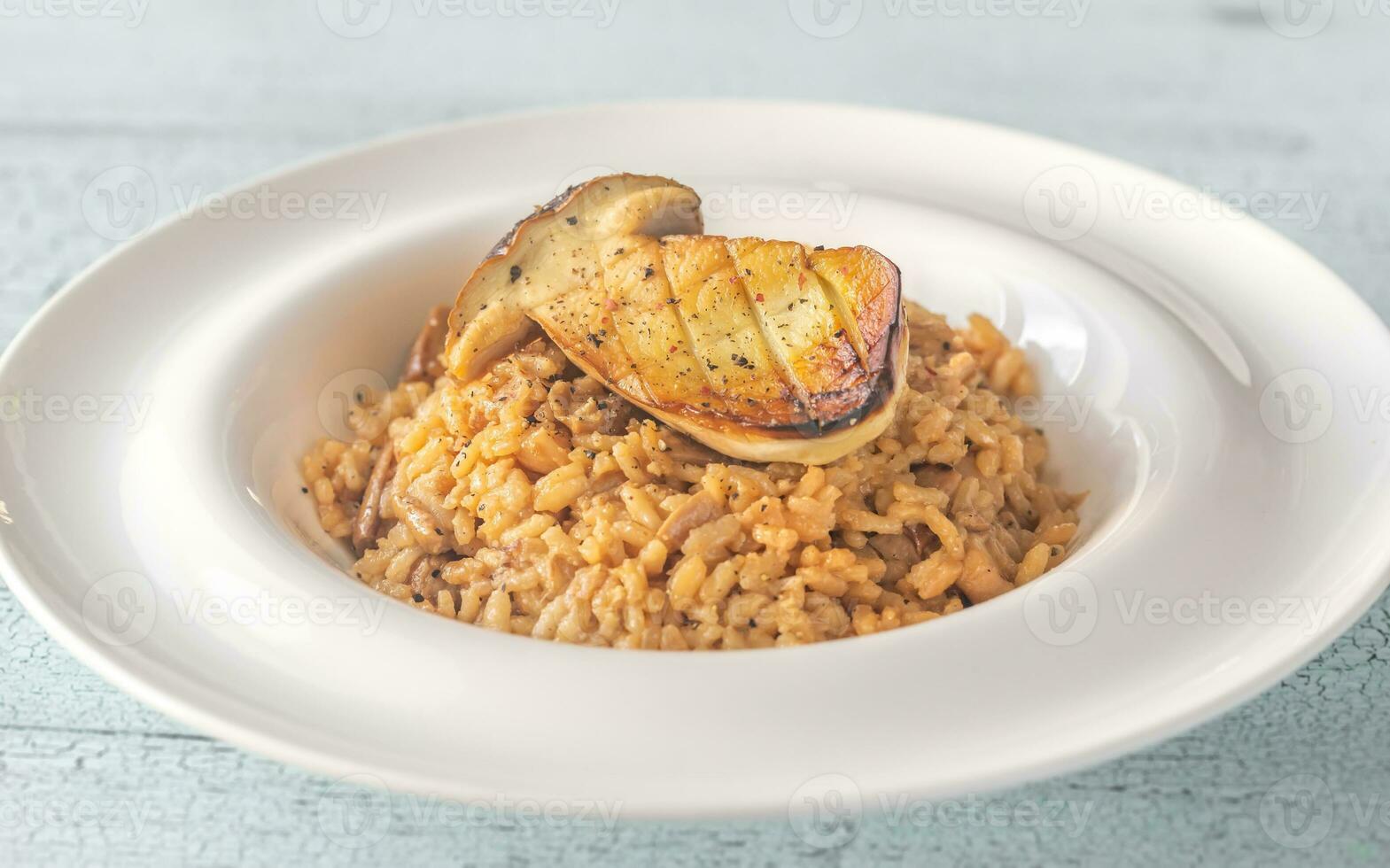 risotto con hongos porcini foto