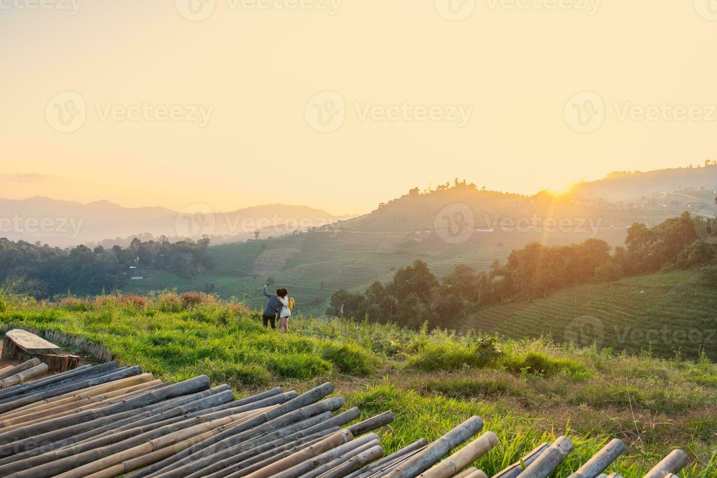 Lun cham, lunes mermelada, paisaje puesta de sol crepúsculo hermosa foto