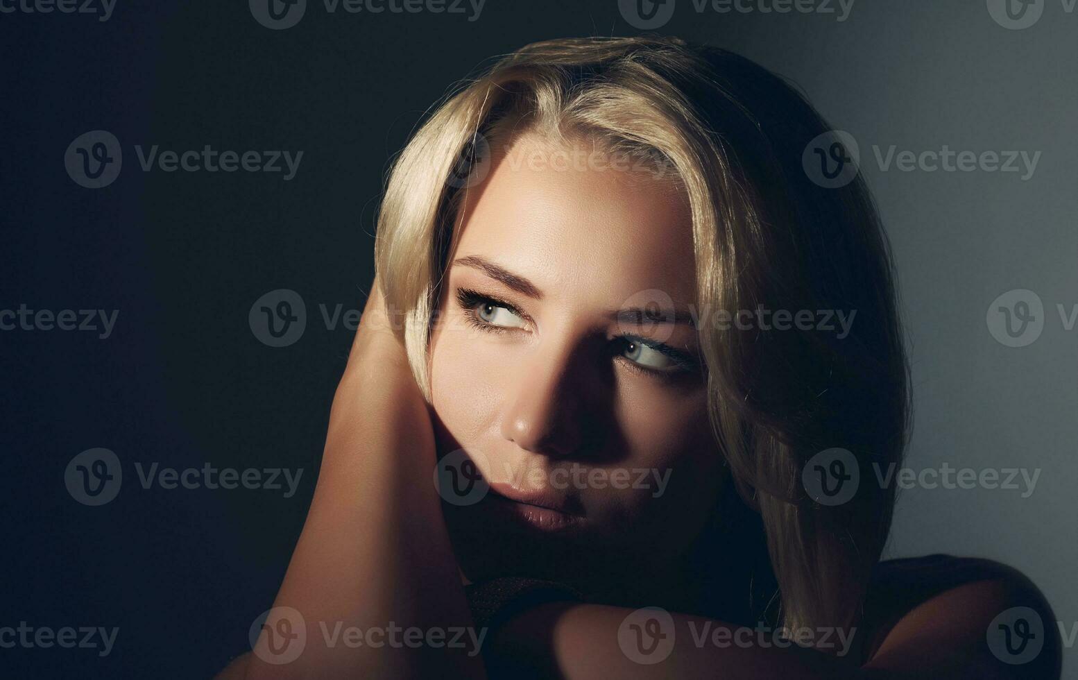 Fashion woman portrait photo