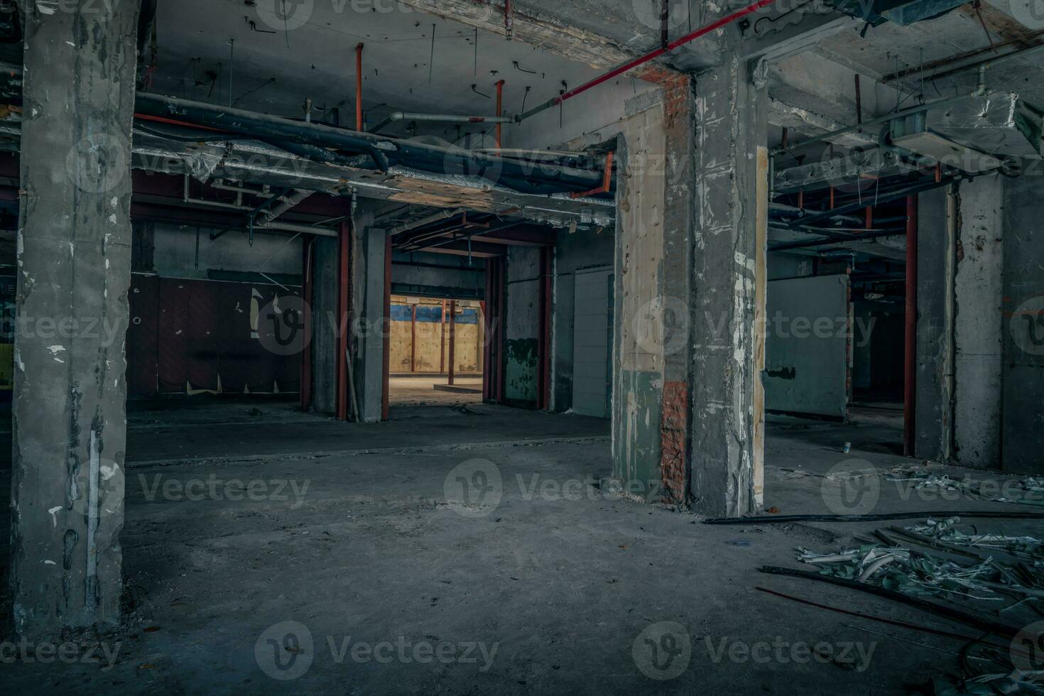 el abandonado industrial edificio. fantasía interior escena. foto