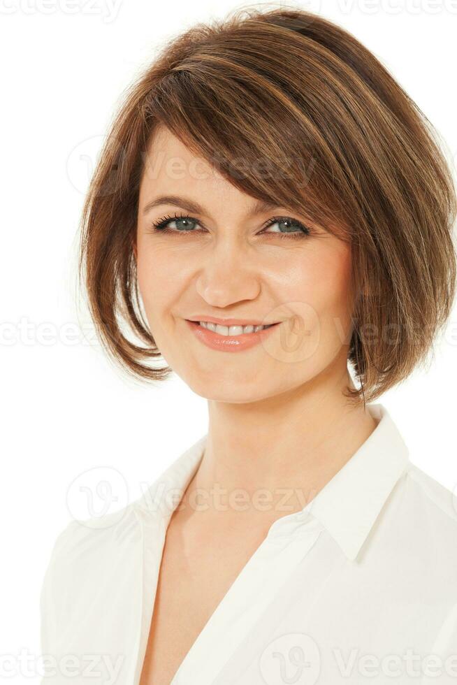 Headshot of attractive smiling woman photo