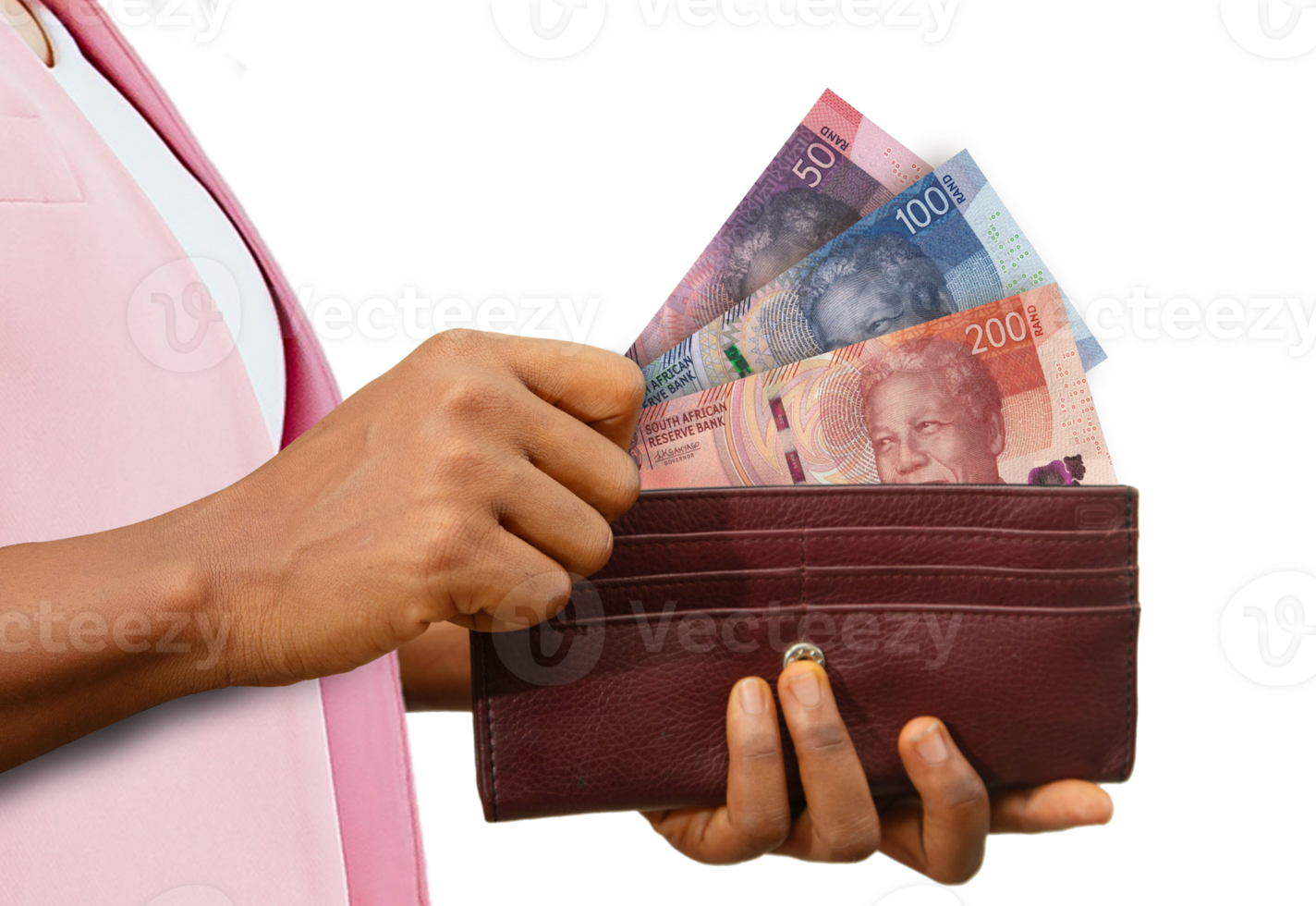 Messe weiblich Hand halten braun Geldbörse mit Süd afrikanisch rand Anmerkungen, Hand entfernen Geld aus von Geldbörse isoliert auf transparent Hintergrund png