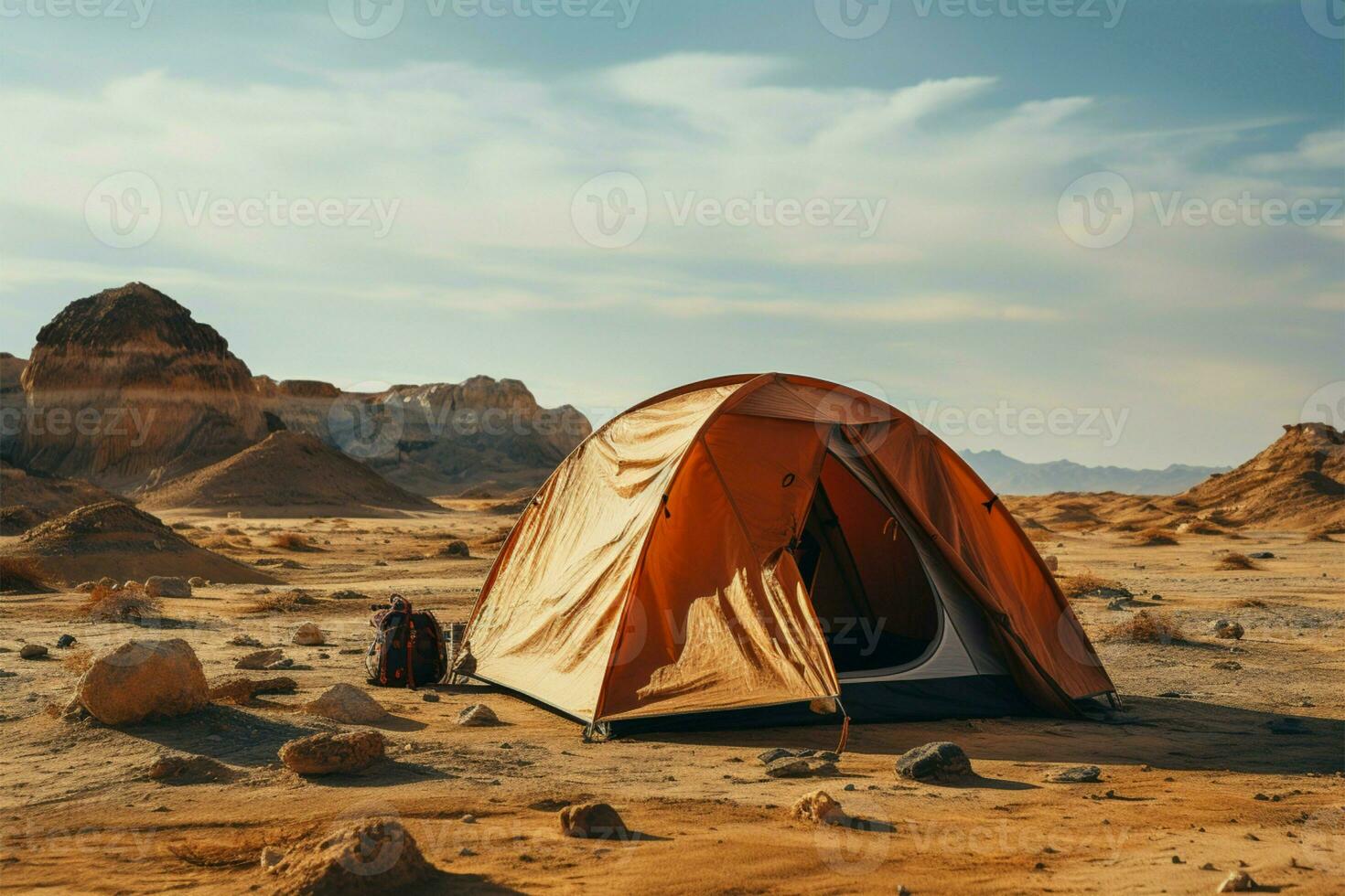 arenoso soledad cámping solo en estéril desierto, lejos desde civilizaciones bullicio ai generado foto