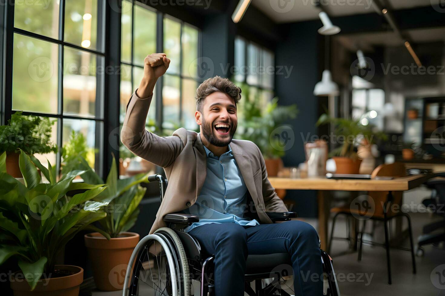 contento joven inhabilitar hombre sentado en silla de ruedas con ordenador portátil terminado escritorio en hogar oficina. ai generativo foto