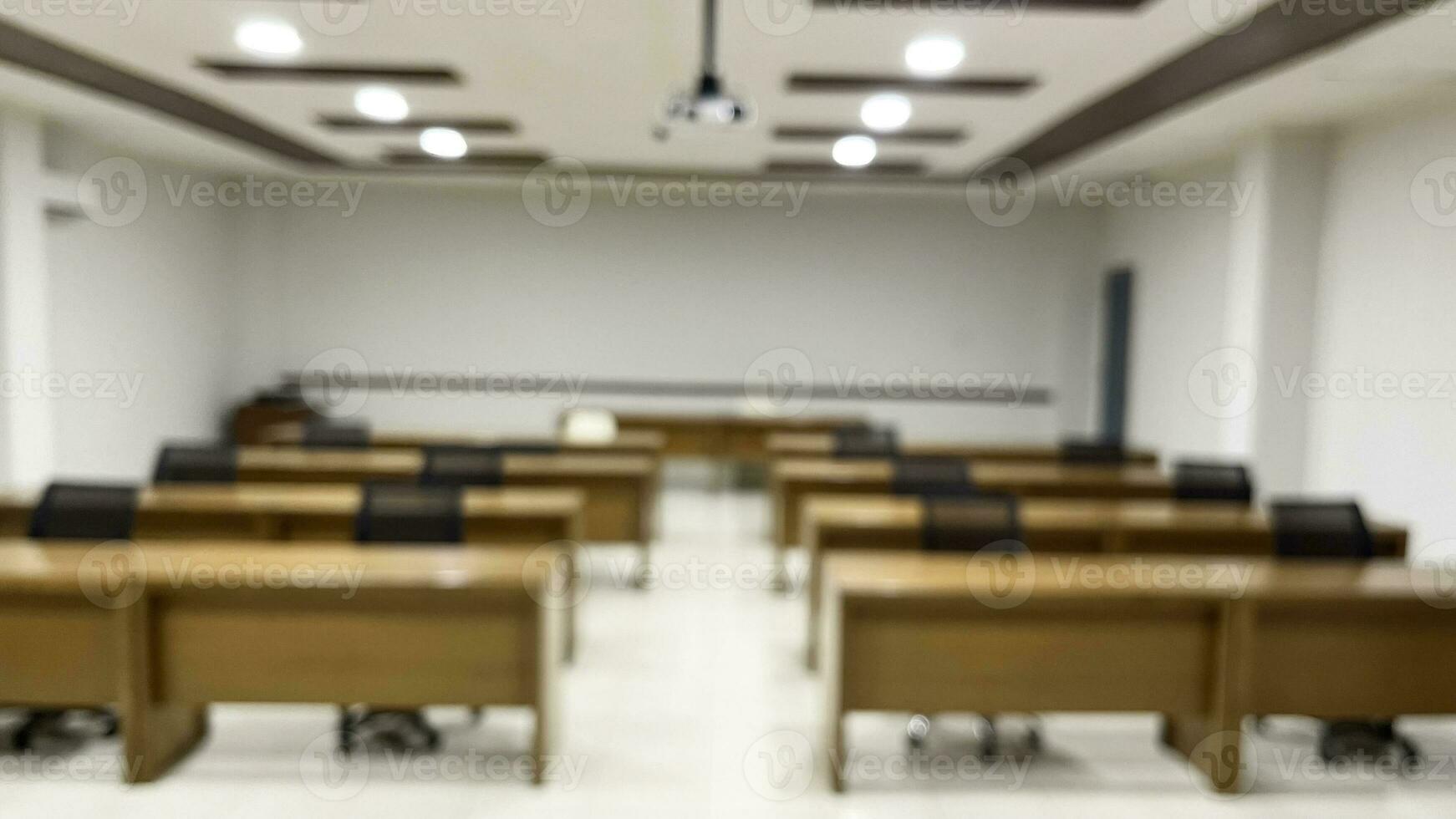 Blurred image of meeting room in the modern office, ideal for presentation background photo