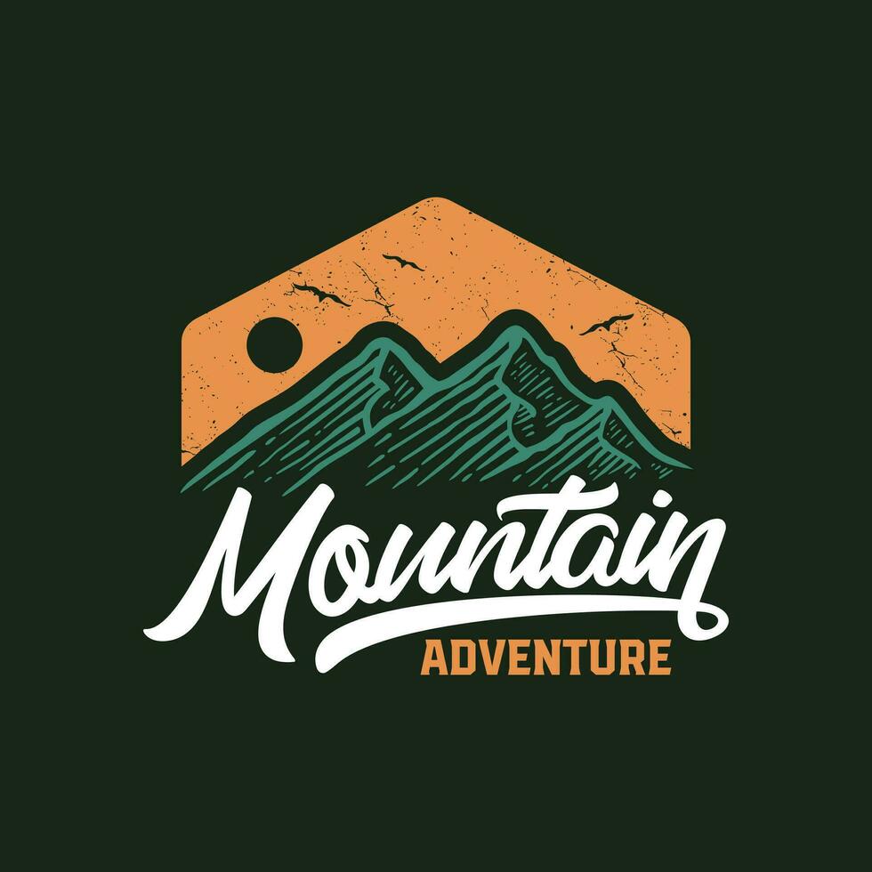 Mountain Retro Logo Design Template Inspiration, Vector Illustration, Mountain Vintage Logo.