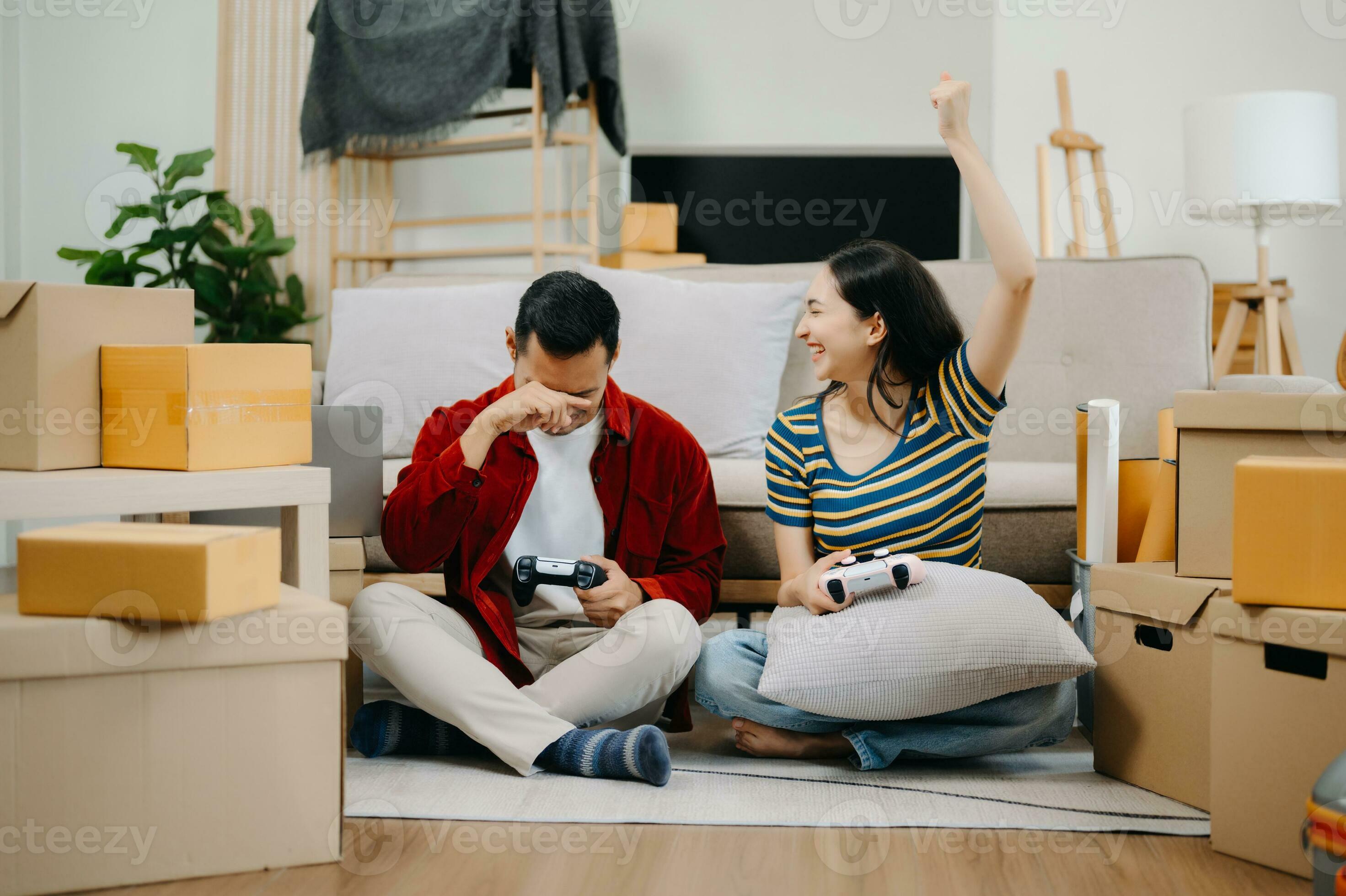 Asian young attractive couple man and woman use tablet and ...