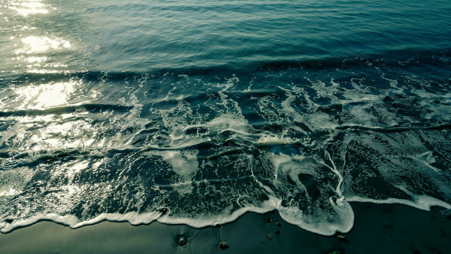 Nature Blue Water Wave Photo