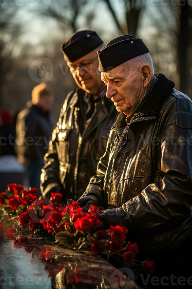 reflexivo veteranos recordar viejas historias junto a guerra monumentos en un solemne veteranos día foto