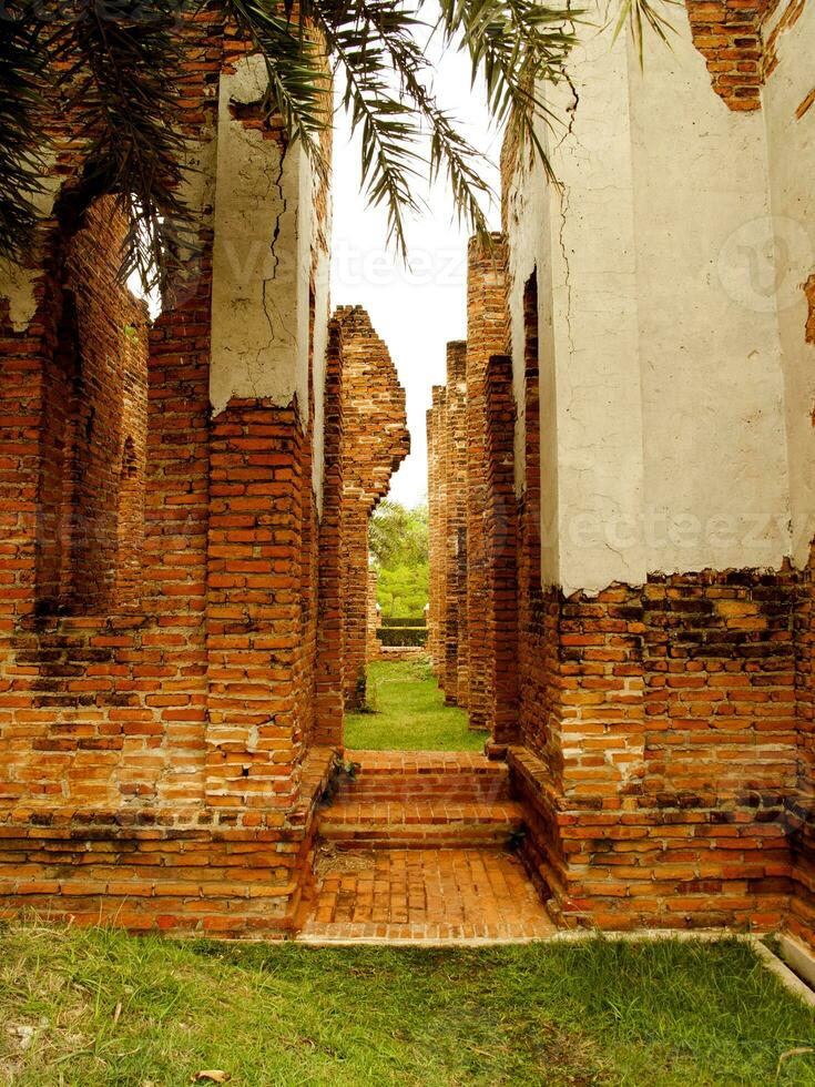 The ancient city is so old that you can see cracks in Ayutthaya province, Thailand. photo