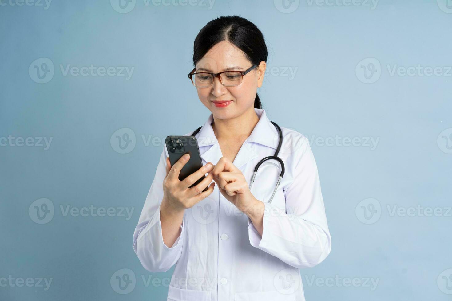 portrait of a female doctor photo
