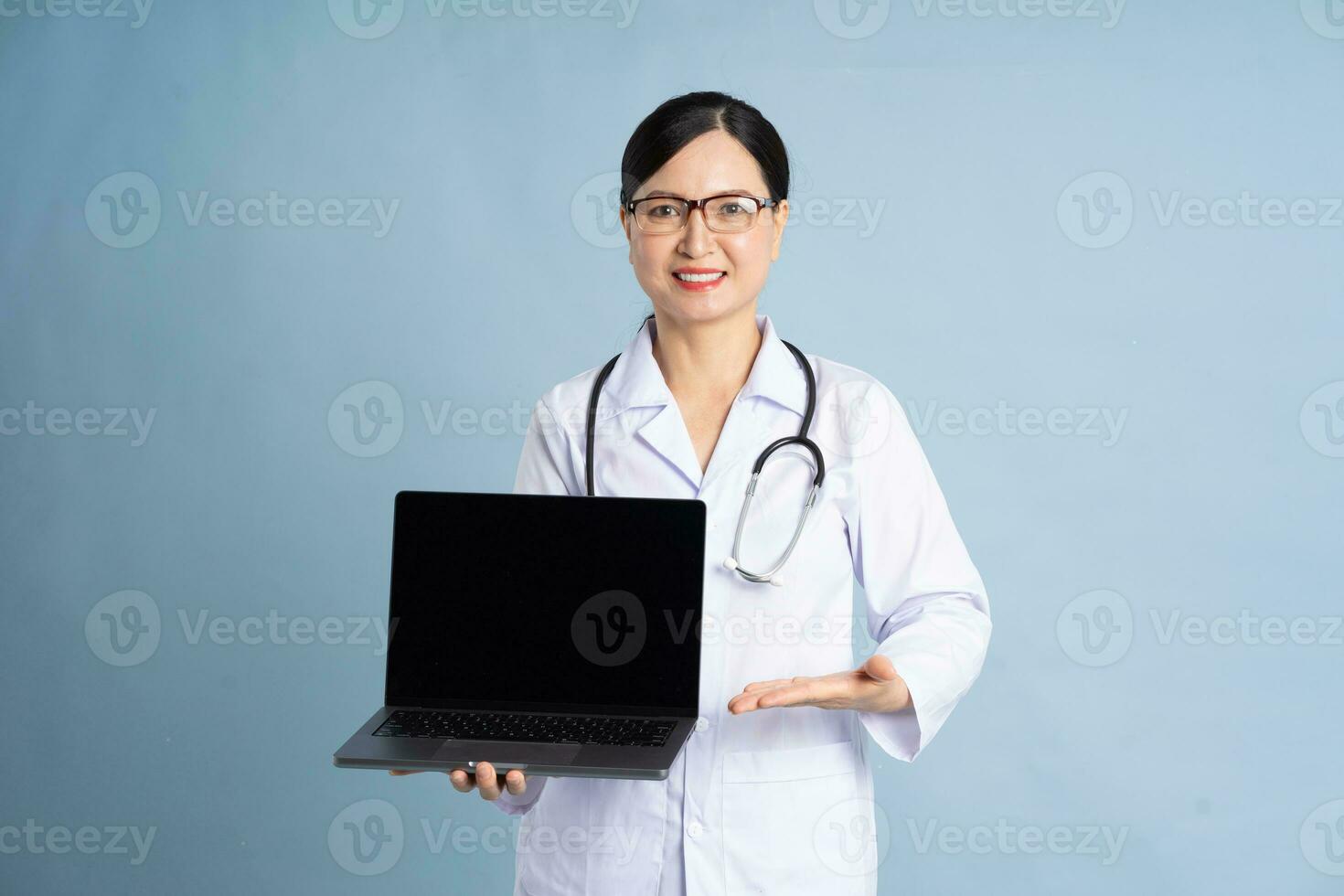 portrait of a female doctor photo