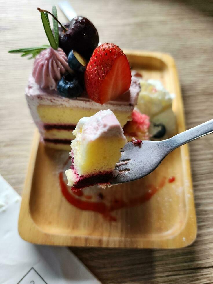 Delicious mixed berry cheesecake photo