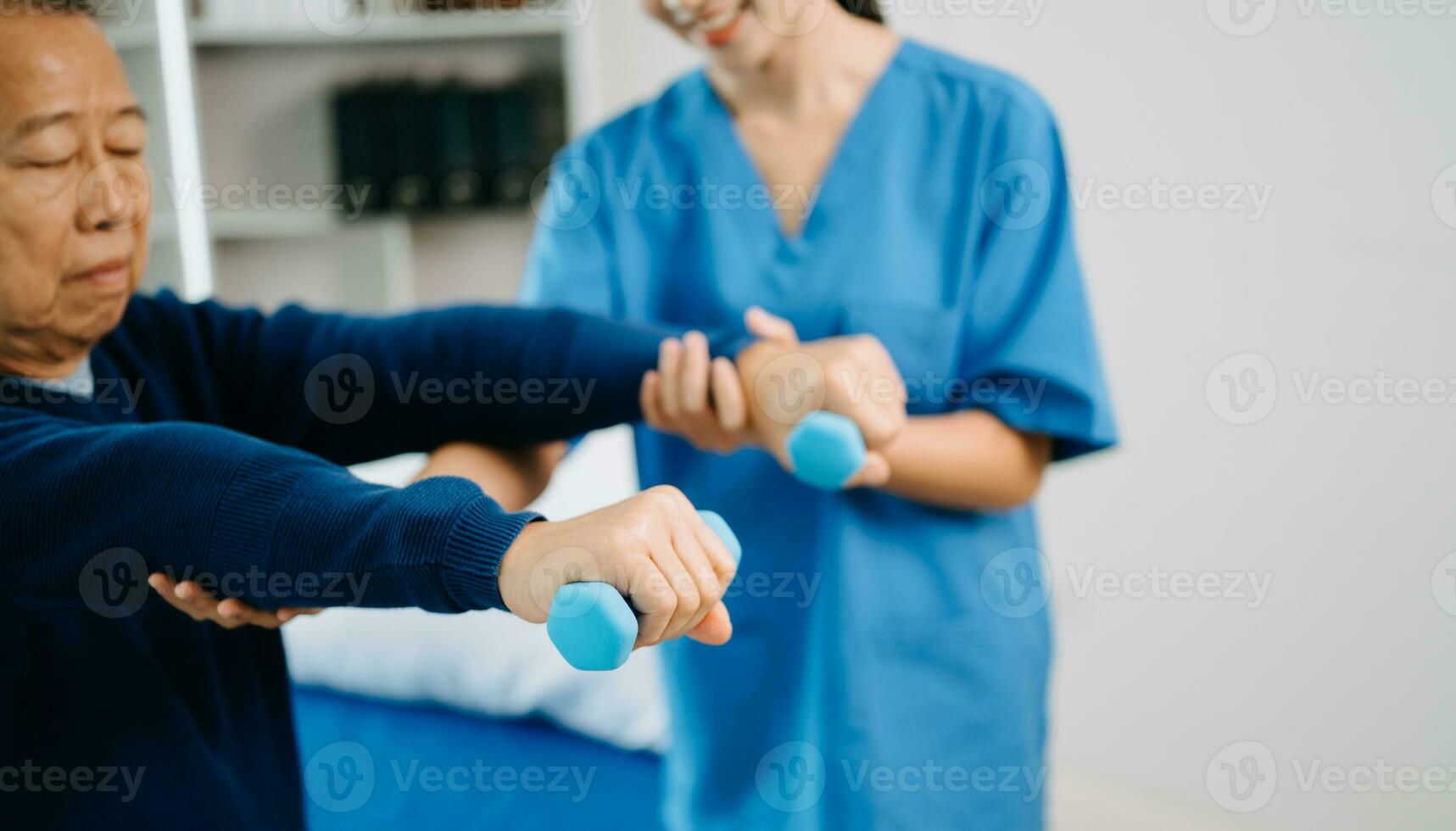 Doctor consulting with patient Back problems Physical therapy concept photo