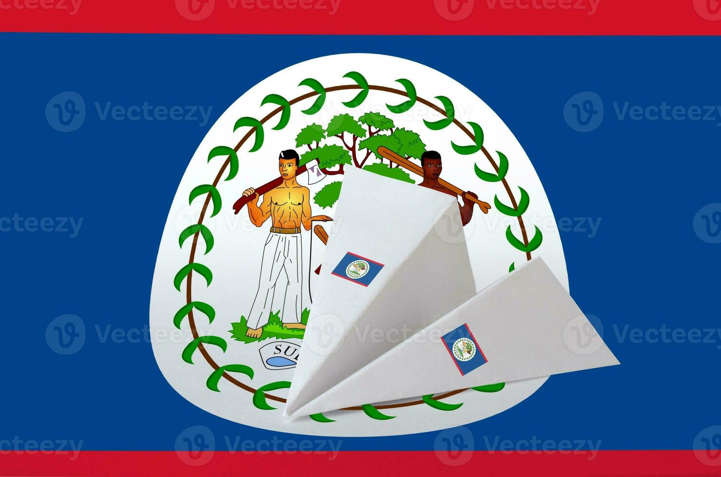 belice bandera representado en papel origami avión. hecho a mano letras concepto foto