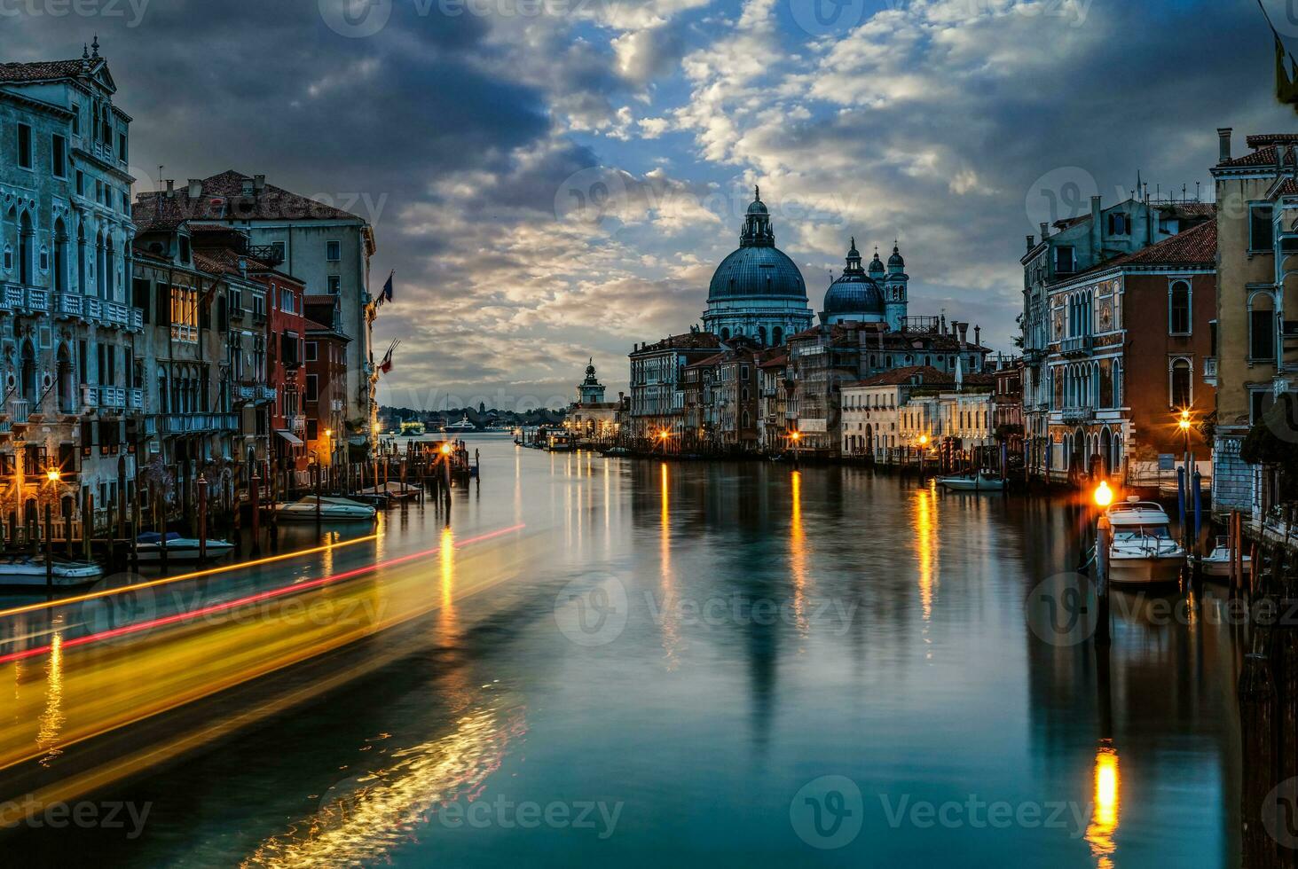 Grand Canal and Basilica Santa Maria della Salute, Venice, Italy photo