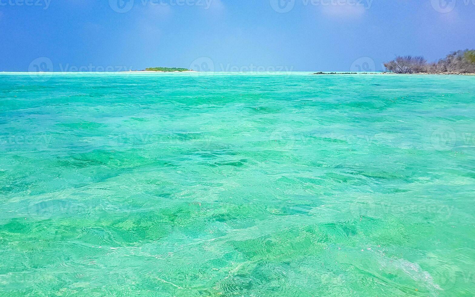 Natural tropical turquoise sandbank islands Madivaru Finolhu Rasdhoo Atoll Maldives. photo