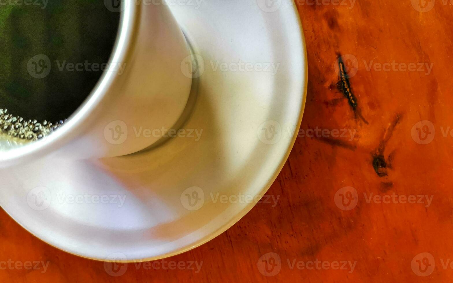 taza de café negro americano en el restaurante méxico. foto