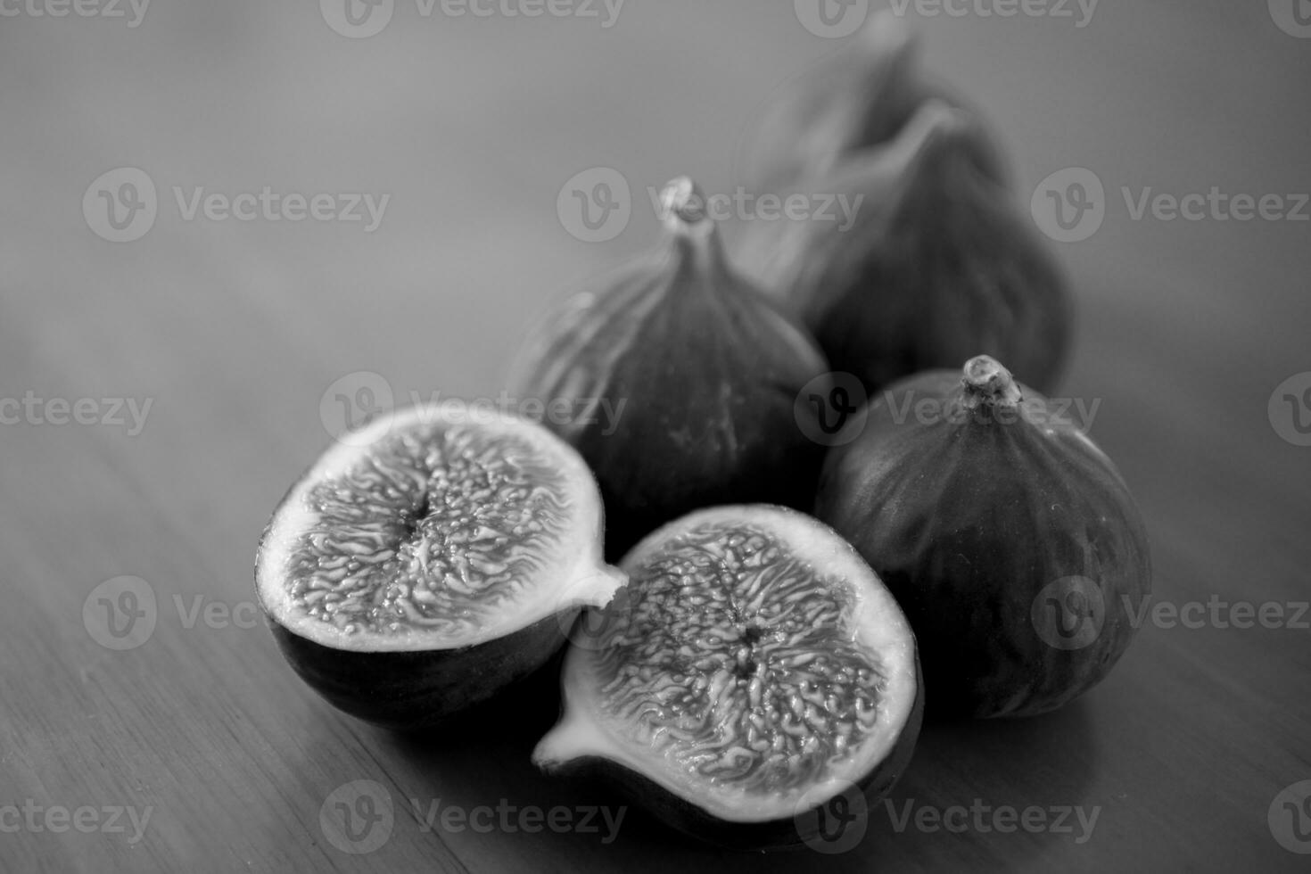 Photography to theme beautiful sweet purple fruit fig photo