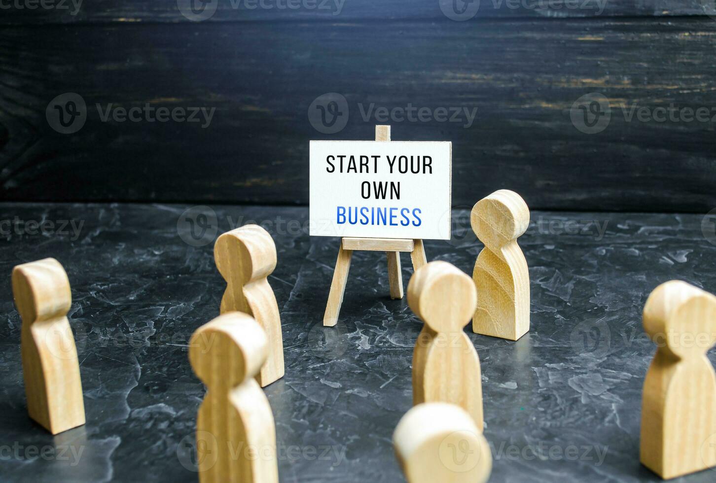 Speecher calls for starting your own business. Financial independence. Business plan and investment search. Entrepreneurship. Government support, cheap loans. Rules and tips. FAQ. Startup photo