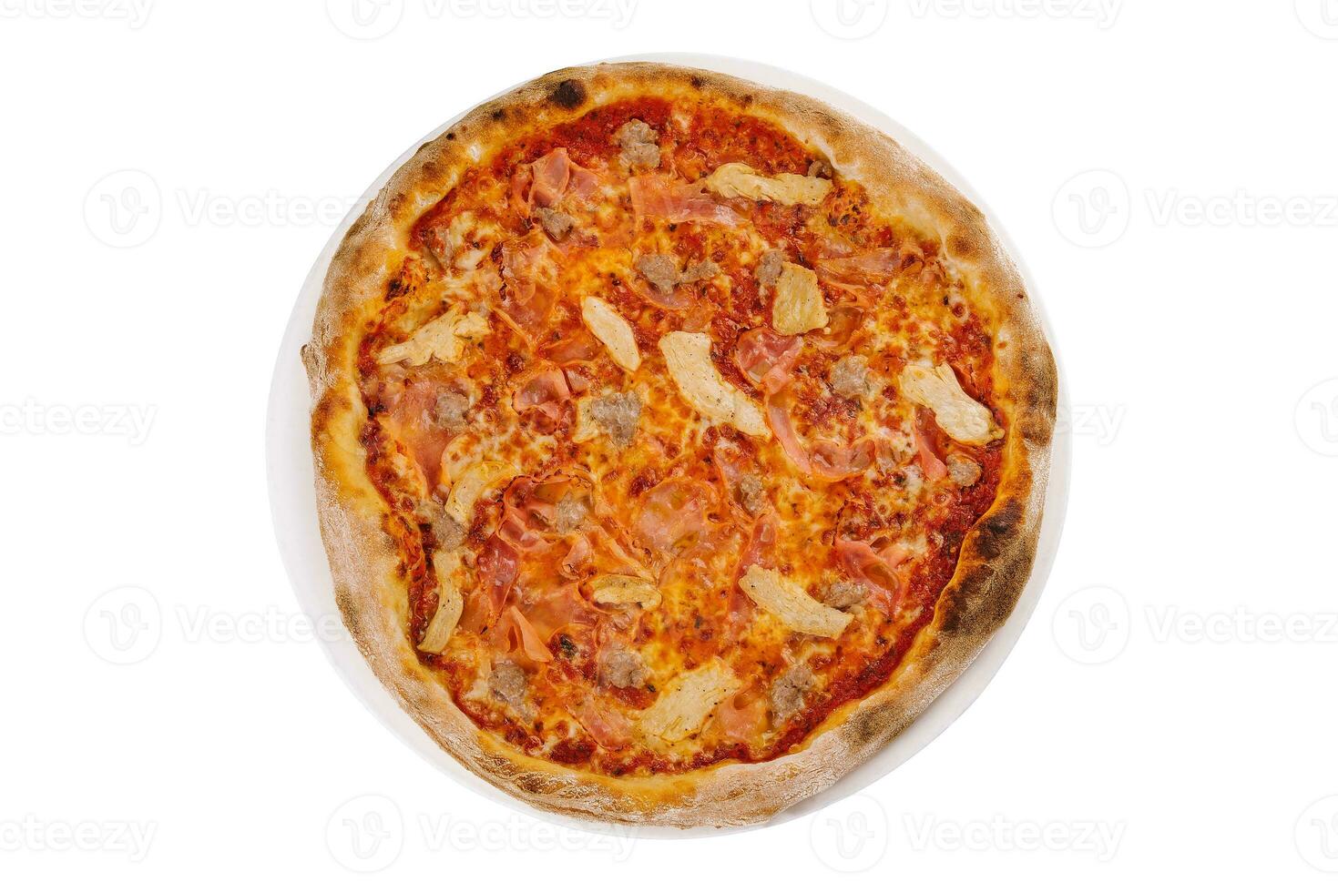 Pizza carne aislado en blanco antecedentes foto