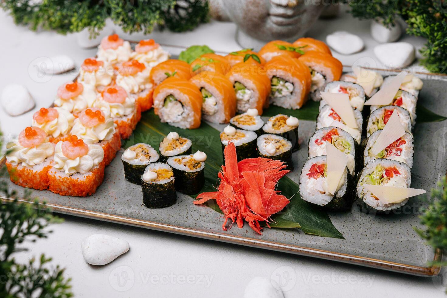 Un viaje culinario a través de la tradición y la innovación del sushi