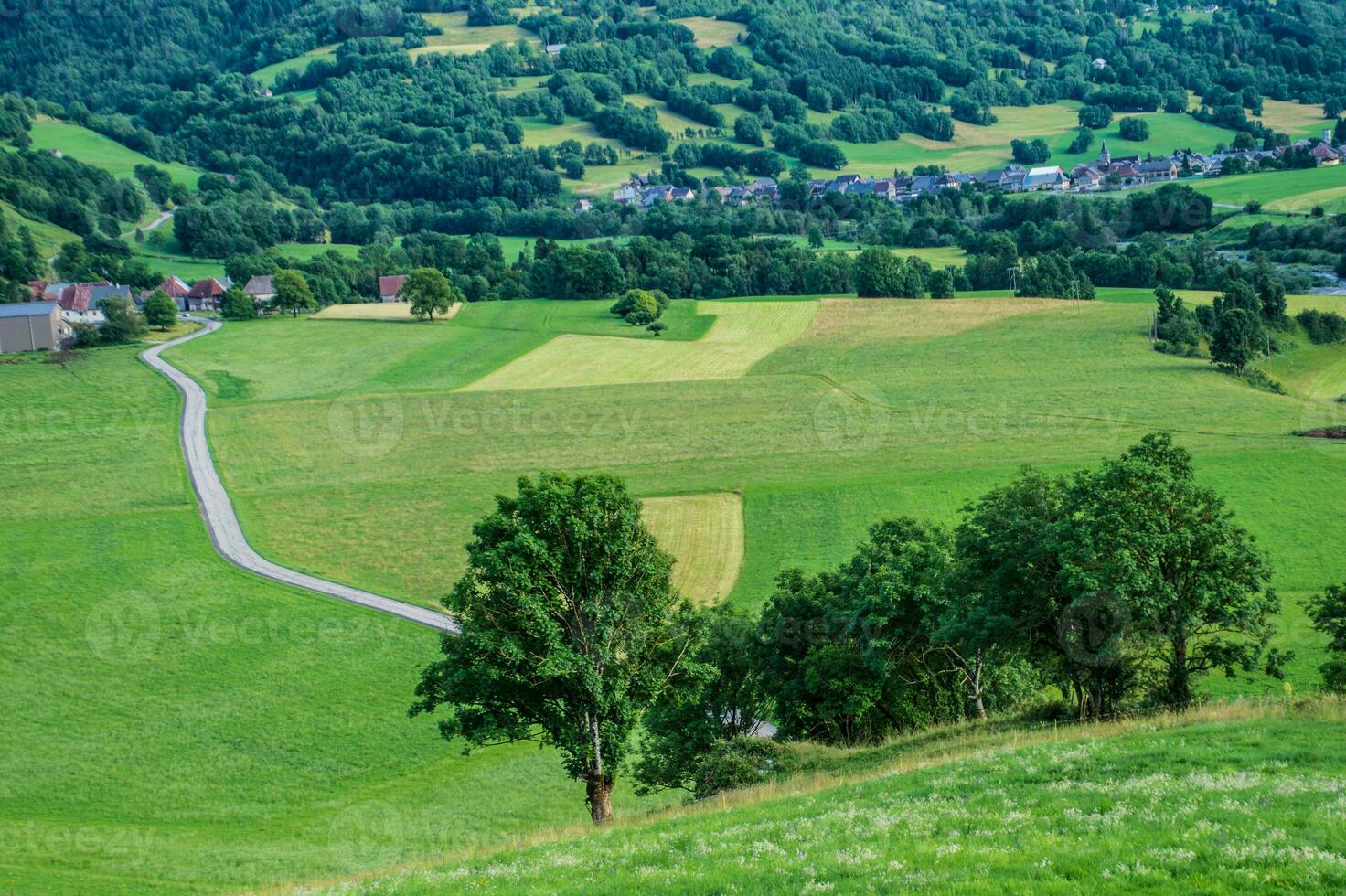 REGIONAL NATURAL PARK OF BAUGES photo