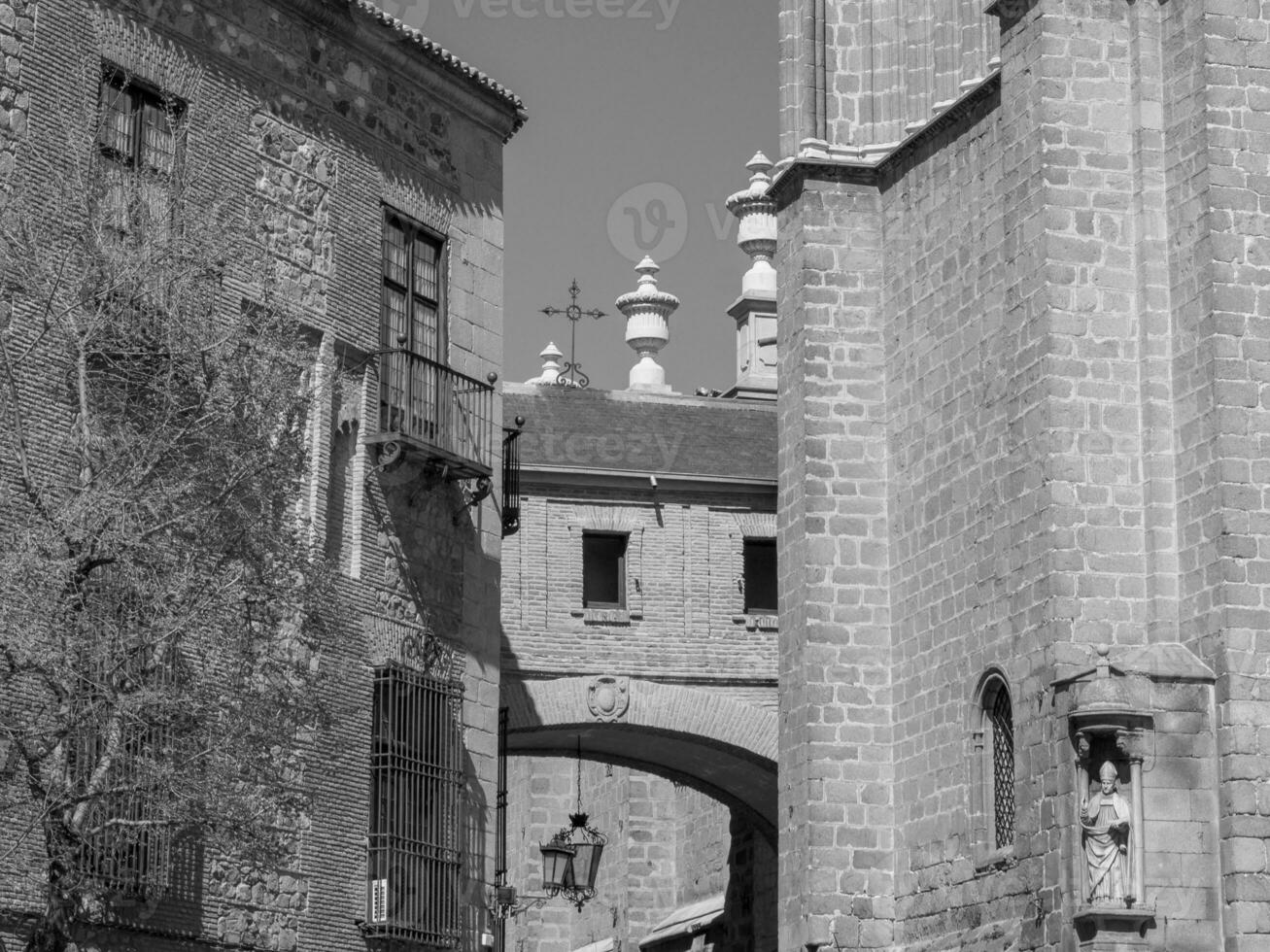 the cities of Madrid and Toledo photo