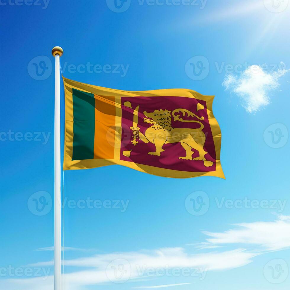 ondulación bandera de sri lanka en asta de bandera con cielo antecedentes. foto