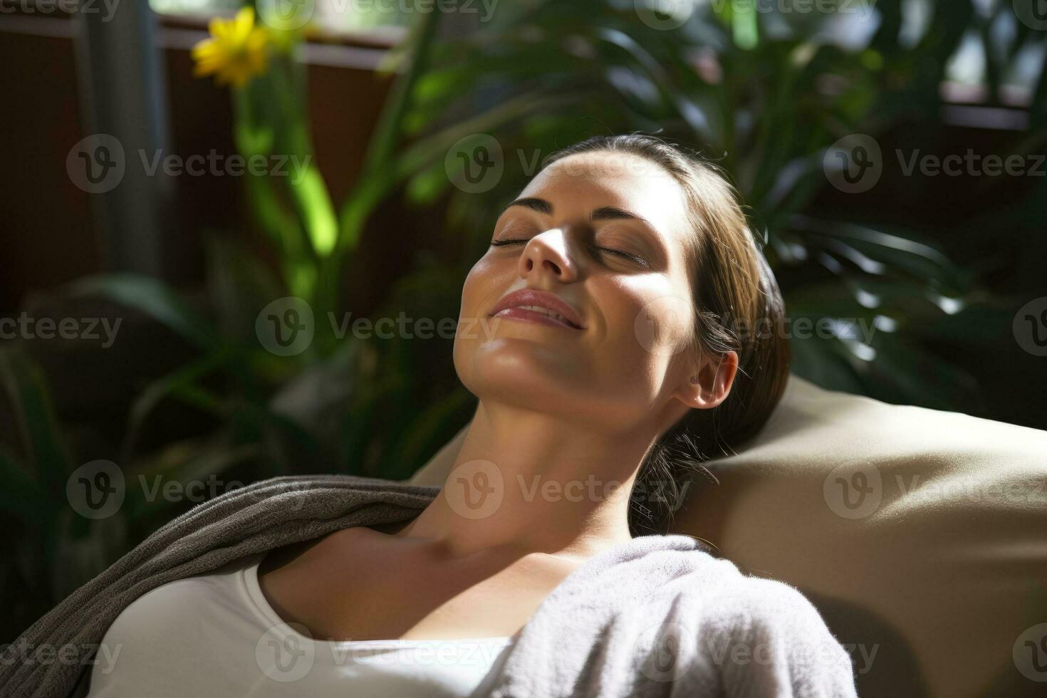 cáncer combatiente inmerso en momento de tranquilidad durante holístico terapia foto