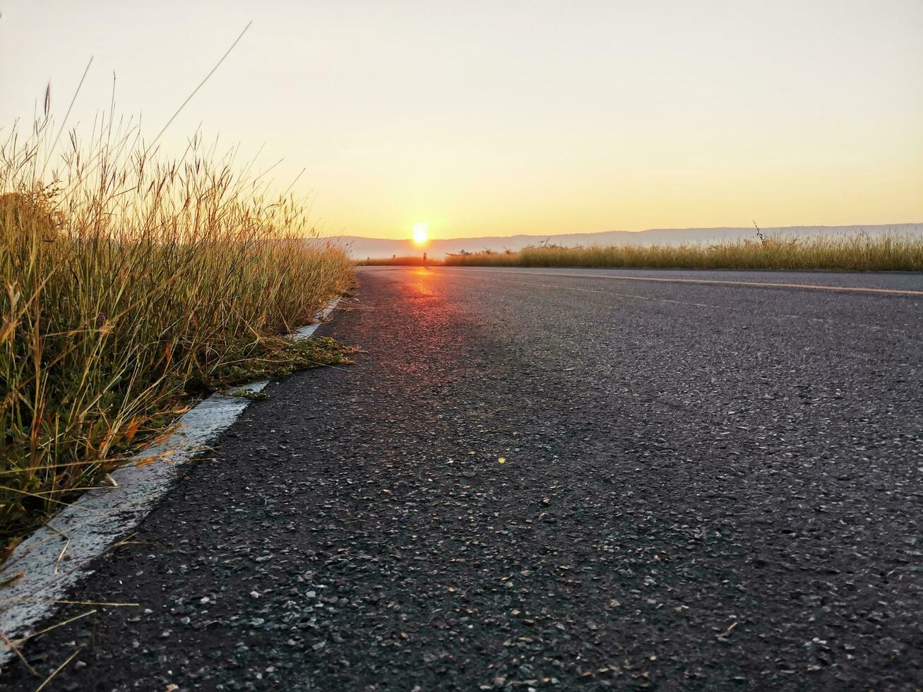 The atmosphere of the road behind the dam, the exercise place photo