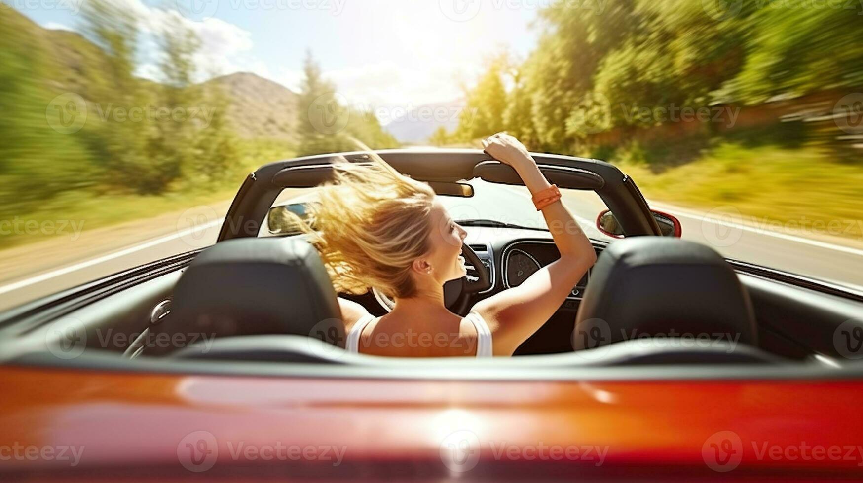 cautivador momentos de un rubia mujer conducción un Deportes coche foto