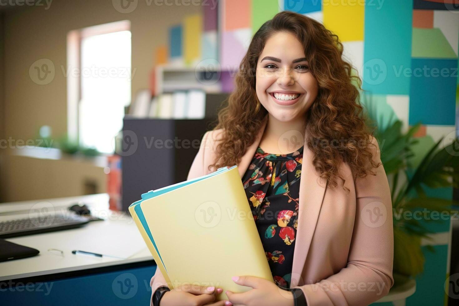 joven más Talla mujer de negocios sonriente contento participación aglutinante en el oficina. generativo ai foto