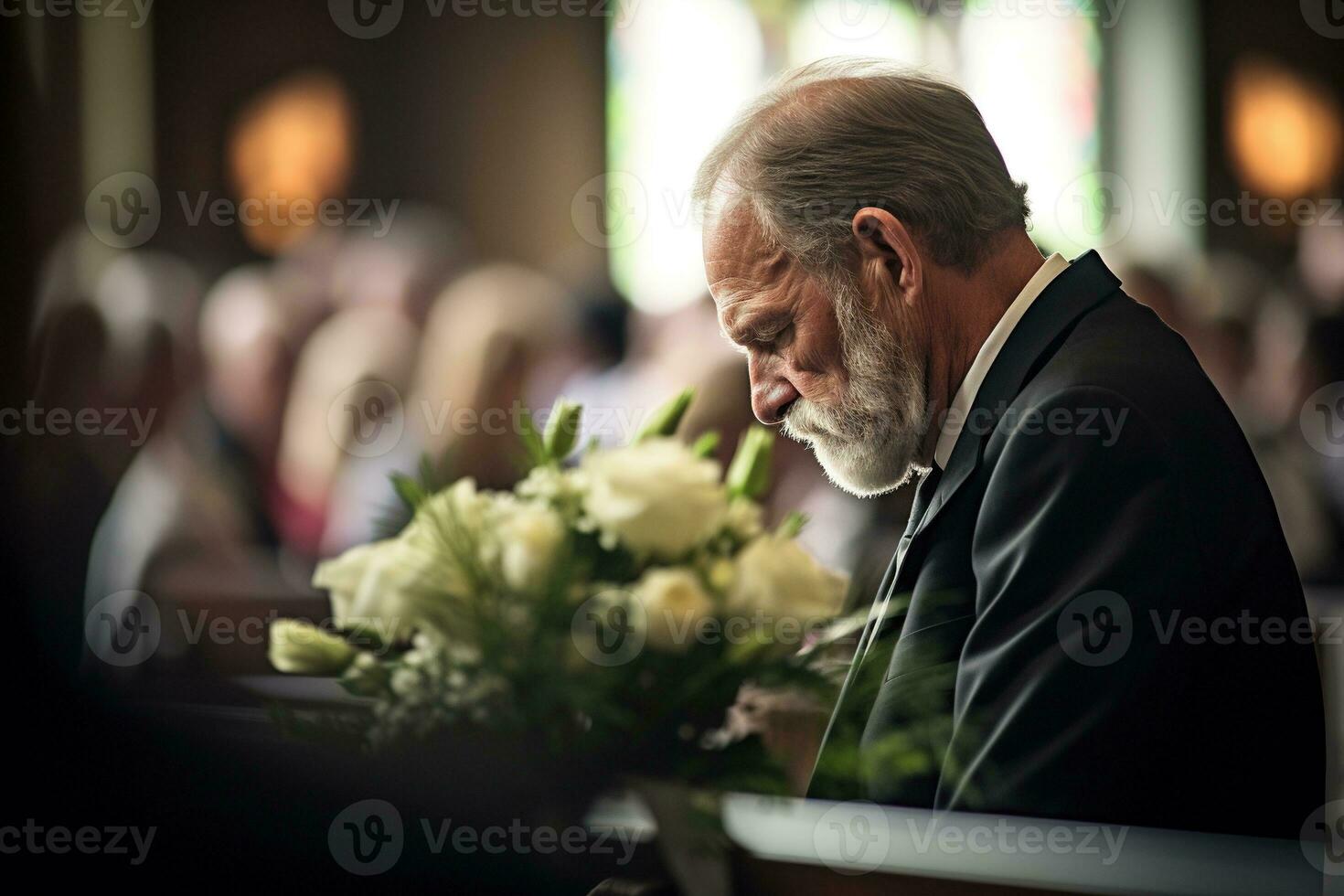 de cerca Disparo de un mayor hombre en frente de un funeral ramo de flores ai generado foto