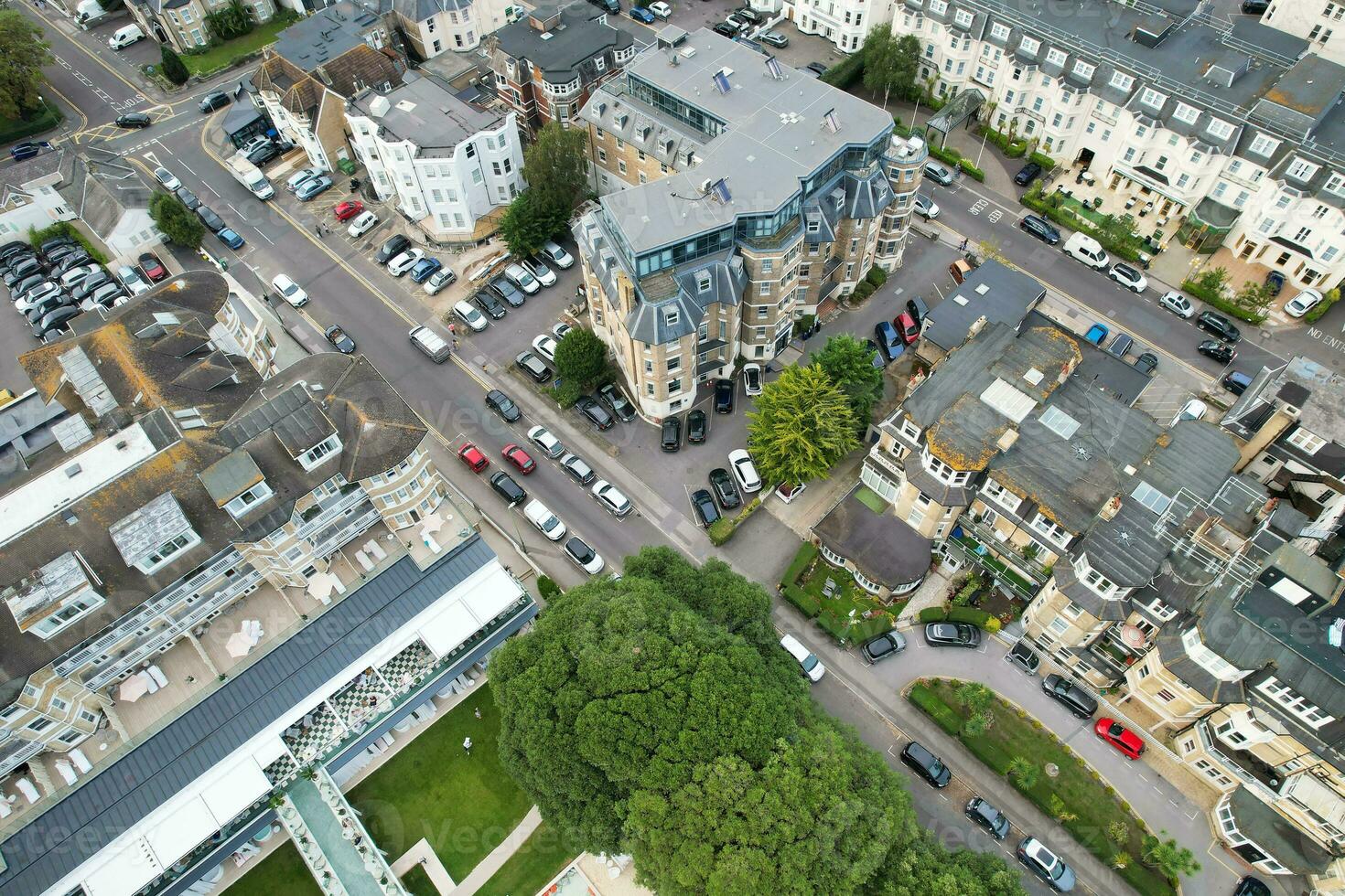 Ariel Footage of Attractive Tourist Destination at Bournemouth City Sandy Beach and Ocean of England Great Britain, Aerial Footage Captured with Drone's Camera on August 23rd, 2023 During sunny Day. photo