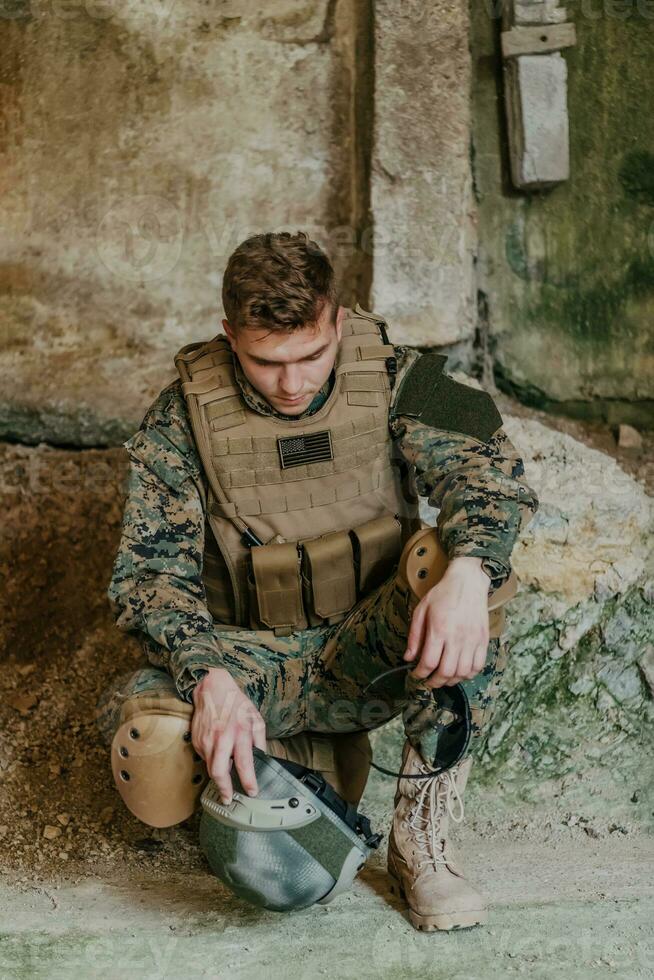 Psychic problems in soldiers. The soldier has psychological problems while on the battlefield photo