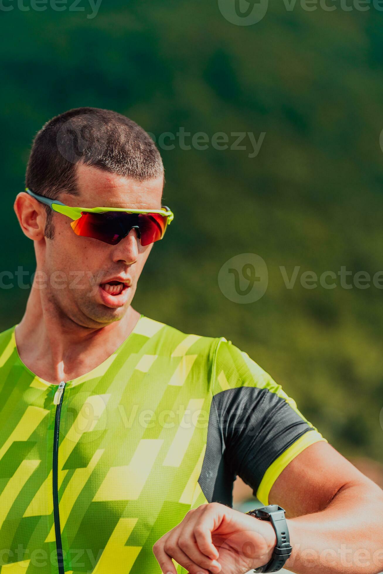 an-athlete-running-a-marathon-and-preparing-for-his-competition-photo