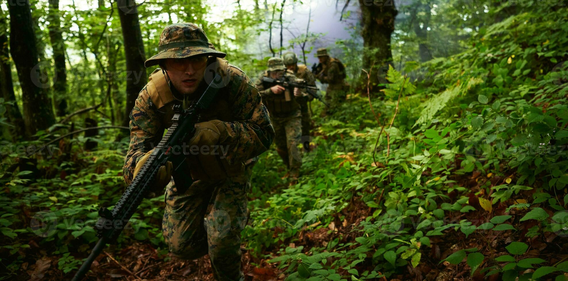 Modern warfare Soldiers  Squad  in battle photo