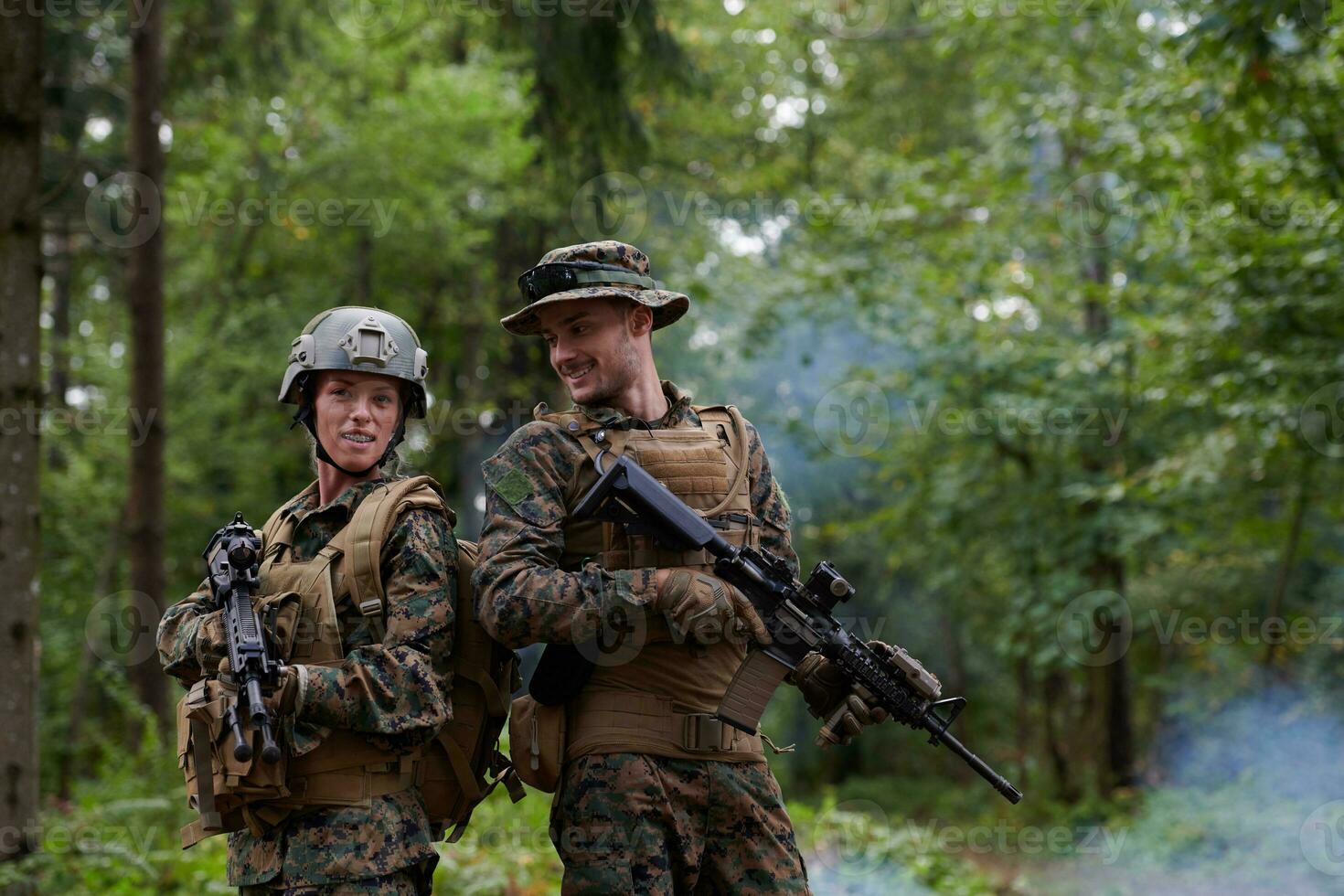 Soldier Woman as a Team Leader photo