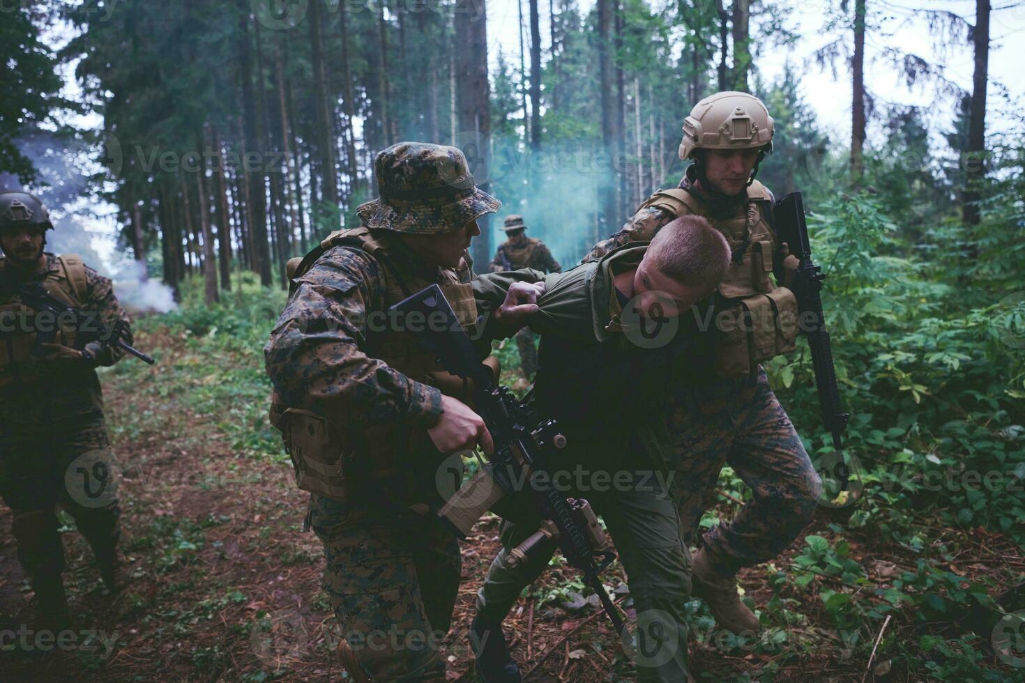 marines capturan a terrorista vivo foto