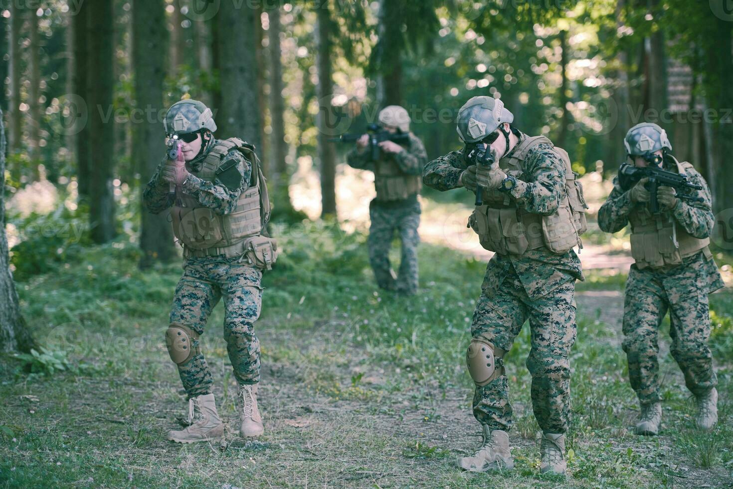 Modern warfare Soldiers  Squad  in battle photo