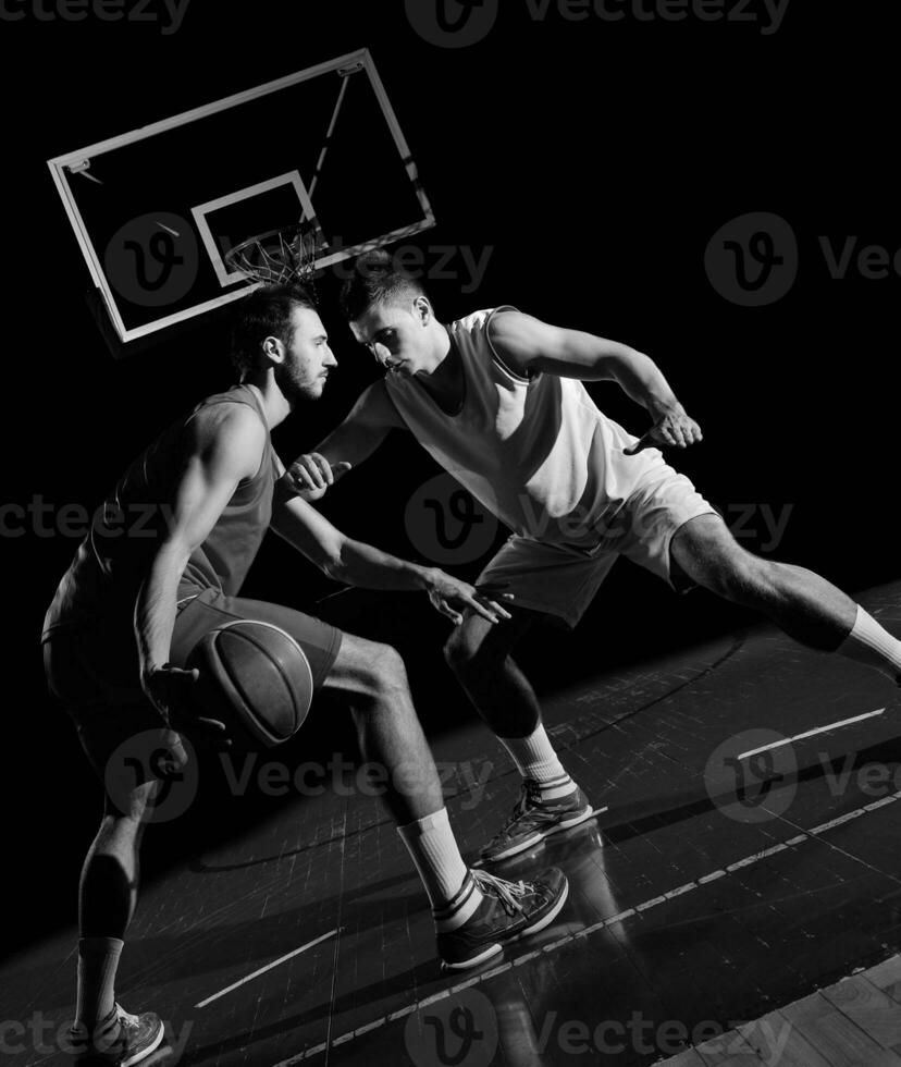 jugador de baloncesto en acción foto