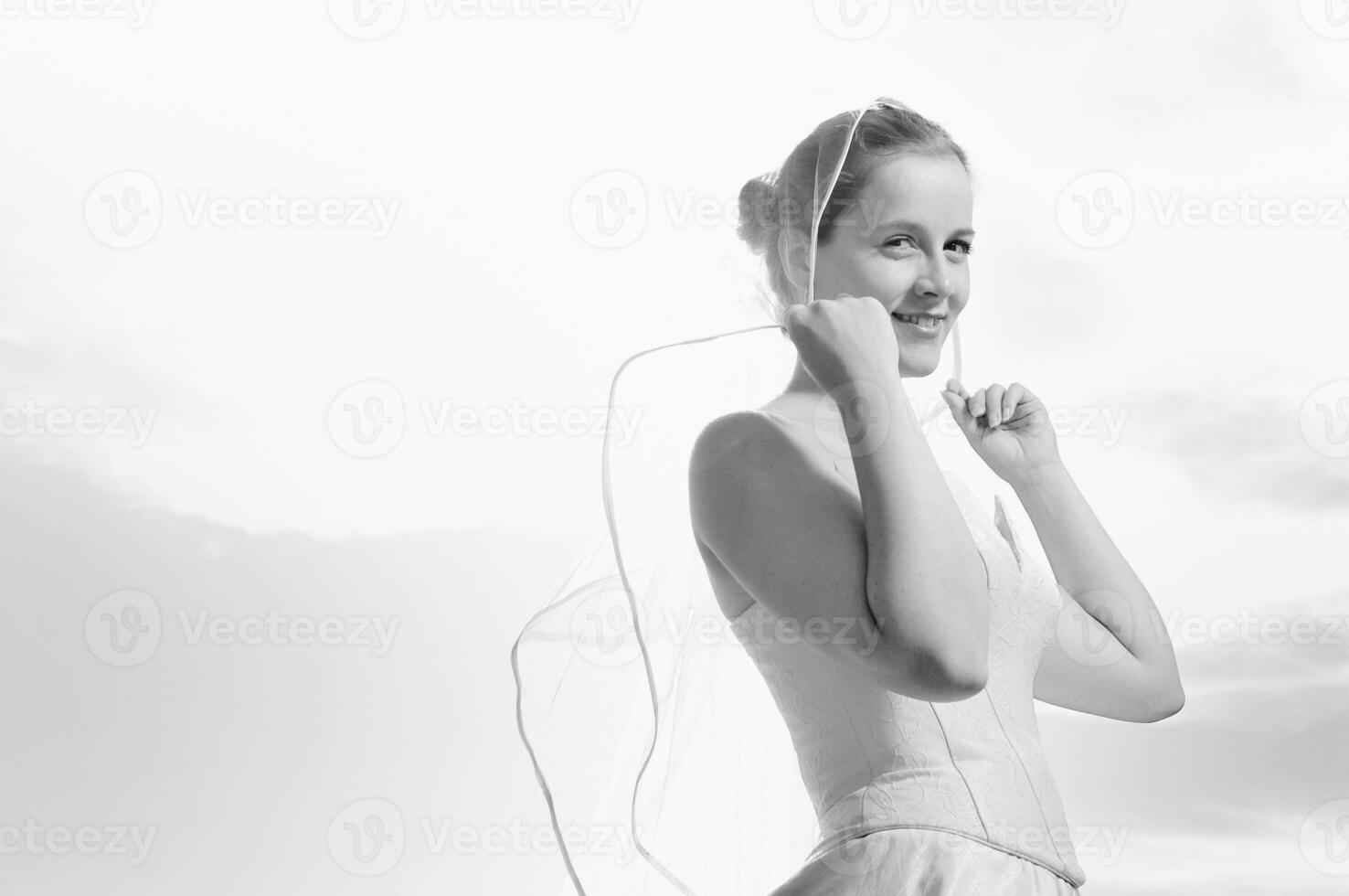 beautiful bride outdoor photo