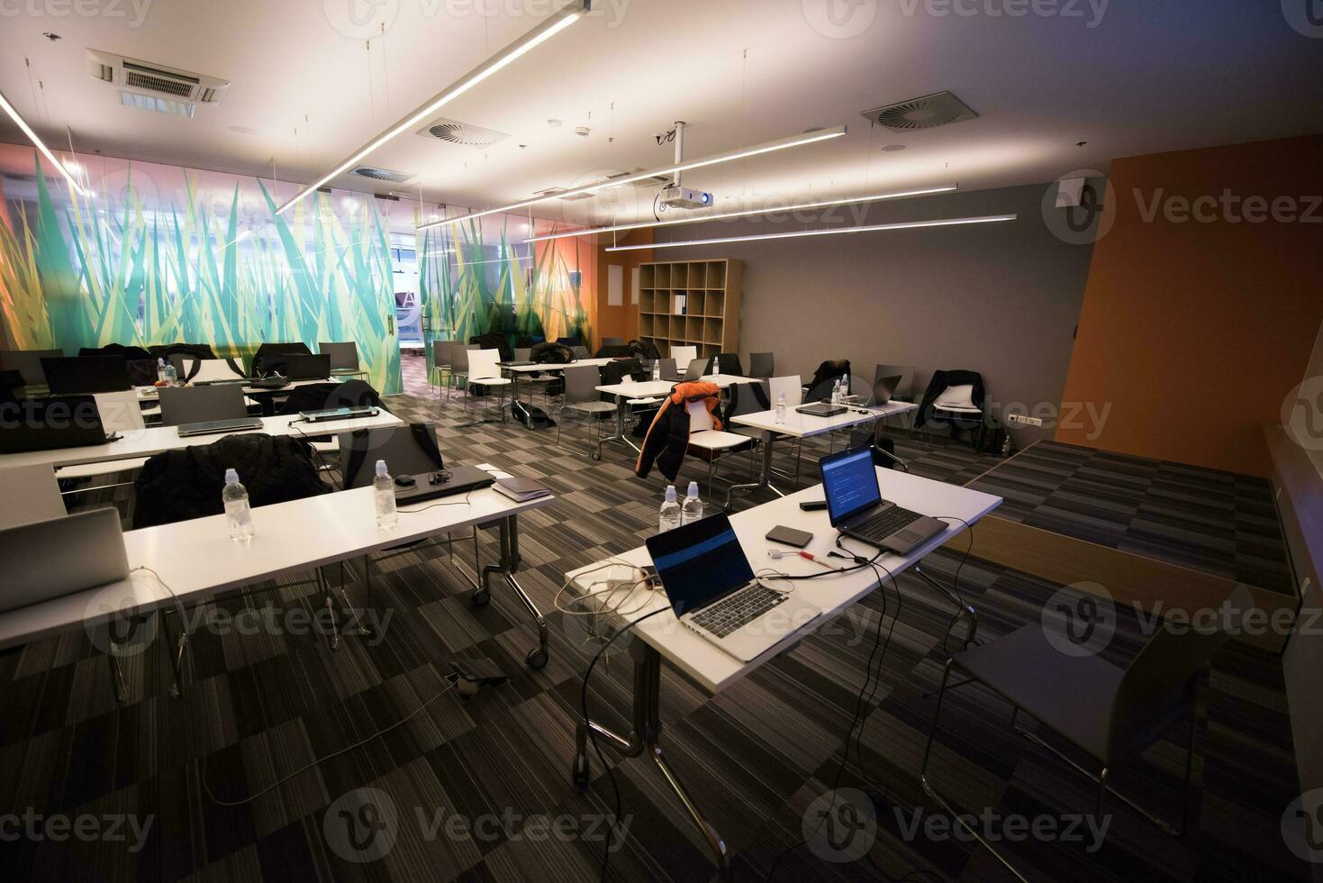 empty it classroom photo
