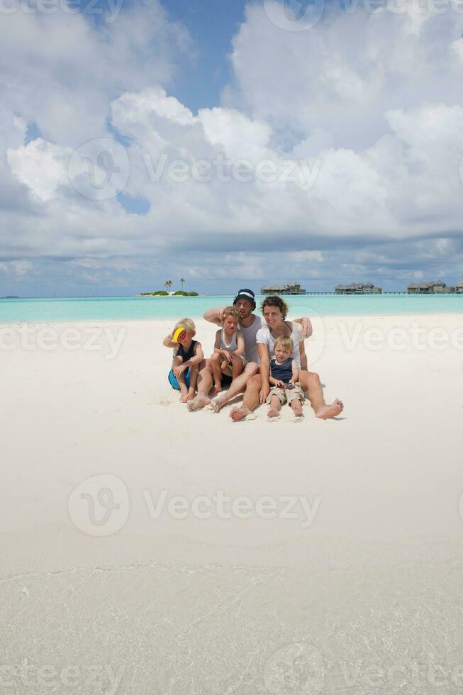 familia feliz de vacaciones foto