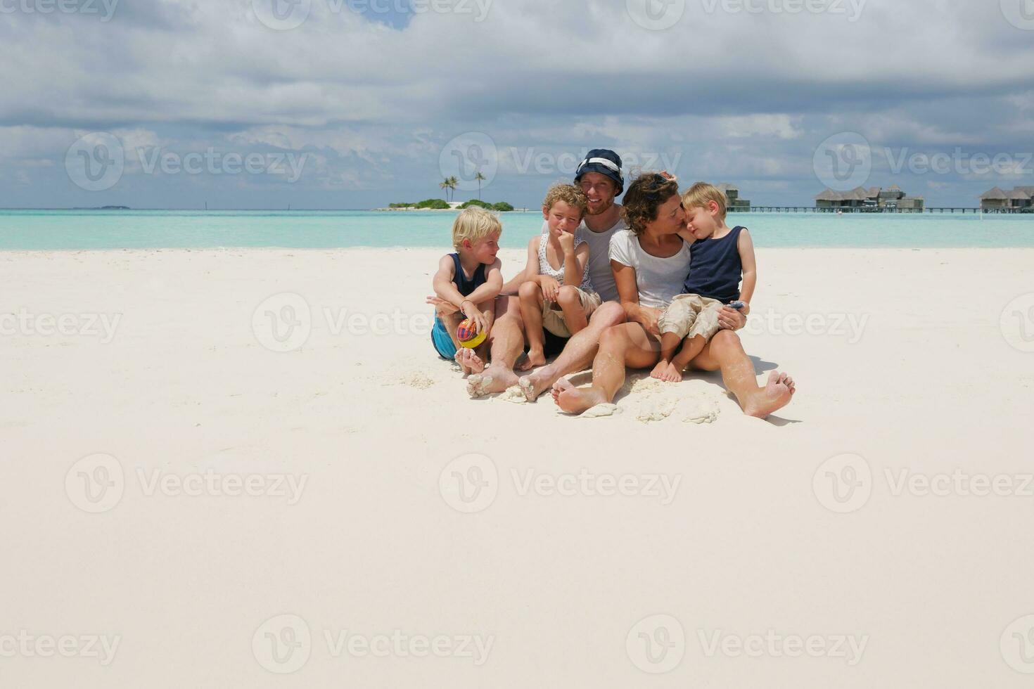 familia feliz de vacaciones foto