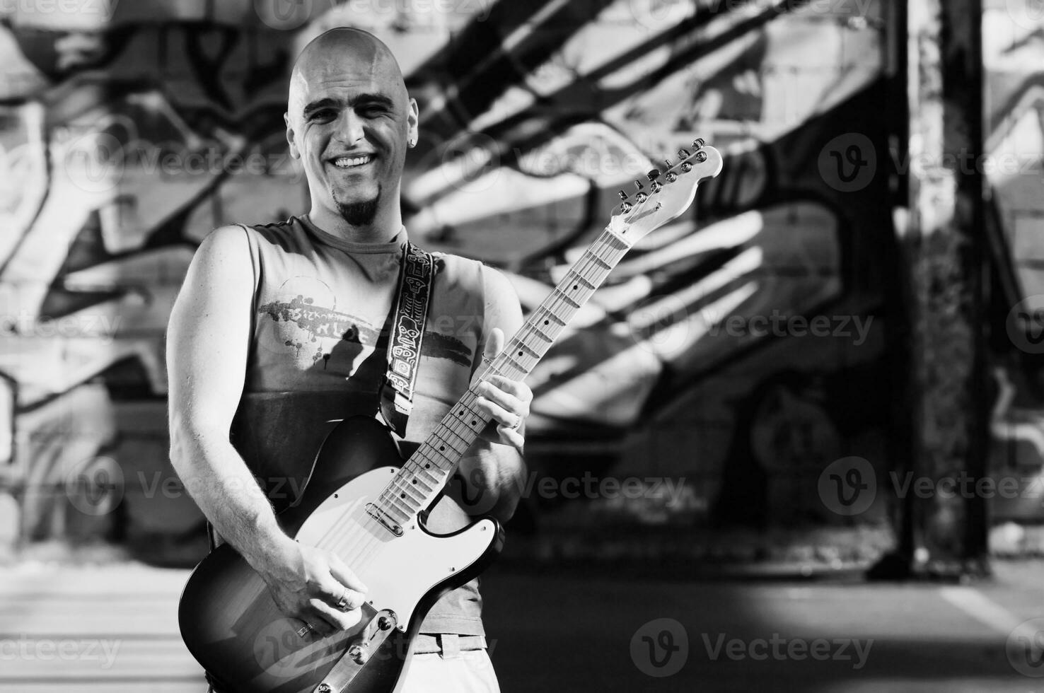 guitarrista de música al aire libre foto