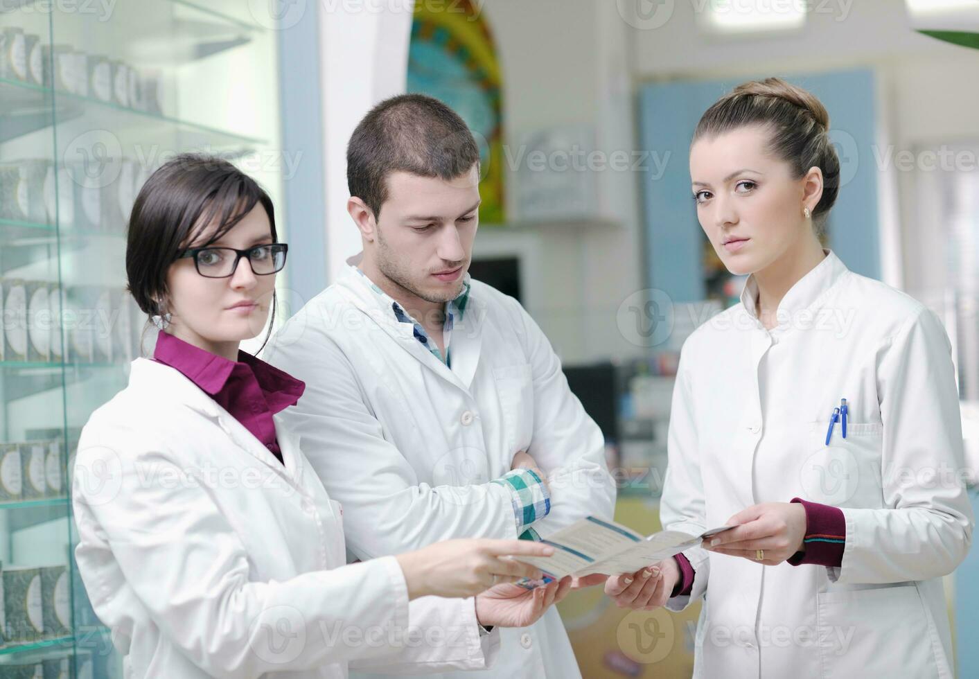 pharmacy drugstore people team photo